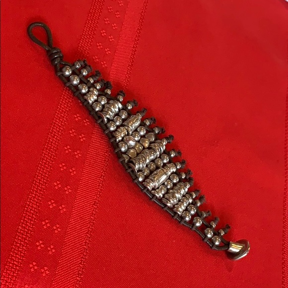 UNO de 50 Jewelry - Uno de 50 Silver Beaded Bracelet 🌺 Preowned